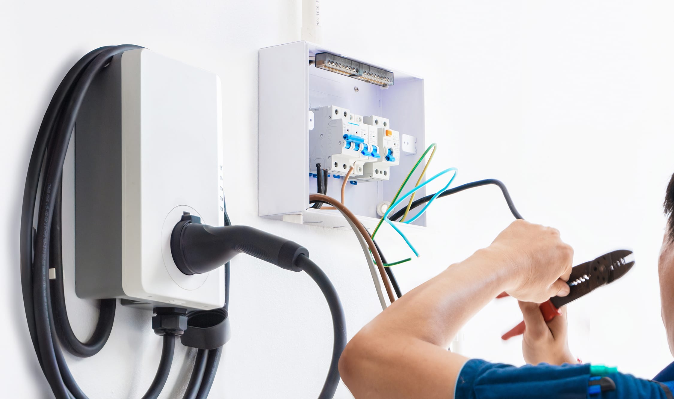 Commercial EV Charging Station Installation: A Step-by-Step Project Timeline